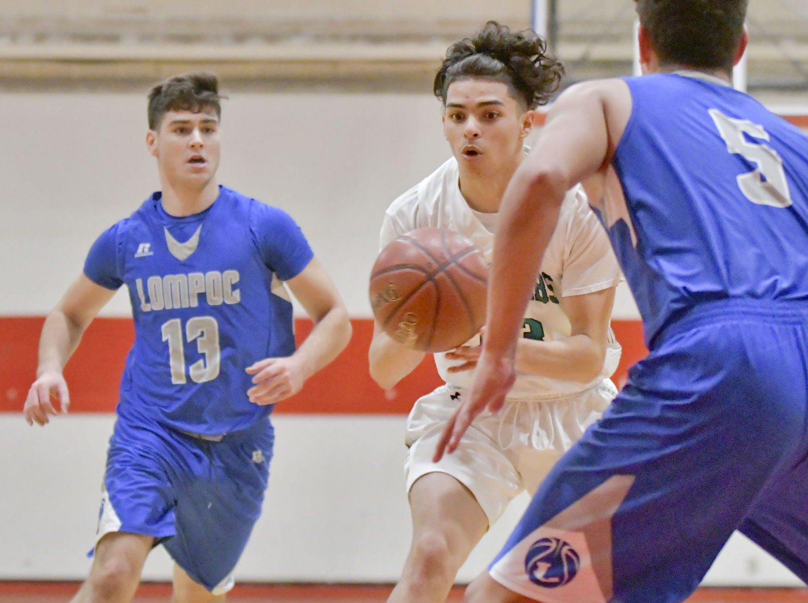 122717 Lompoc PV basketball 12.jpg